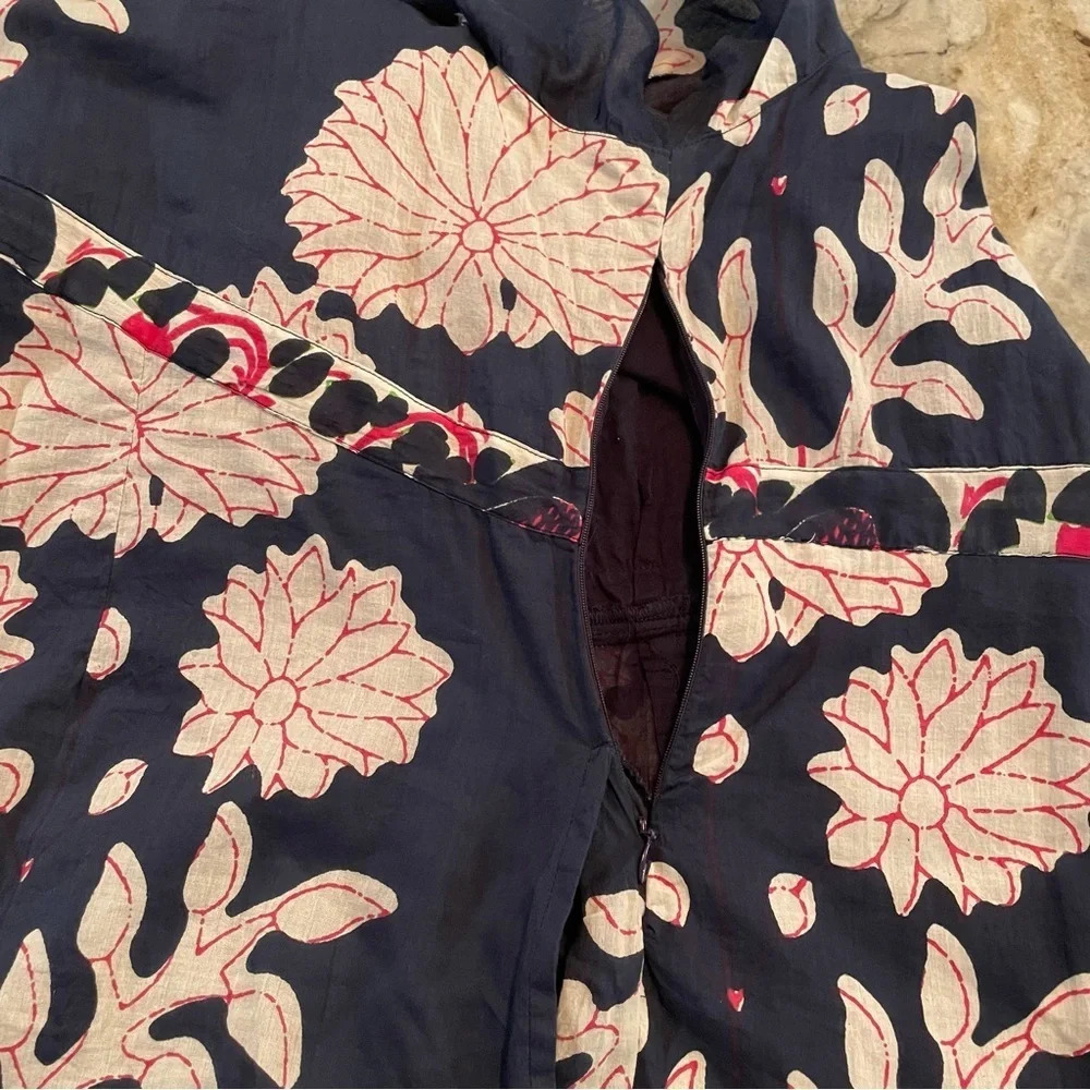 La Plage Floral Maxi Dress - Picture 9 of 11